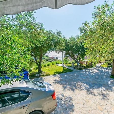 Apartments Anka Kampor Kültér fotó
